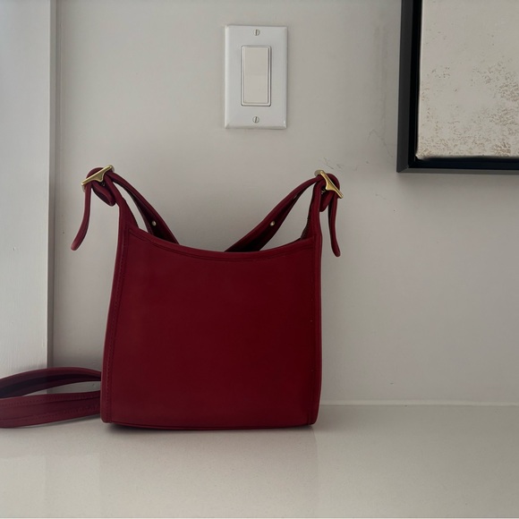 ✨🍒COACH Vintage Legacy Bag in Cherry Red Leather🍒✨ - Picture 3 of 12